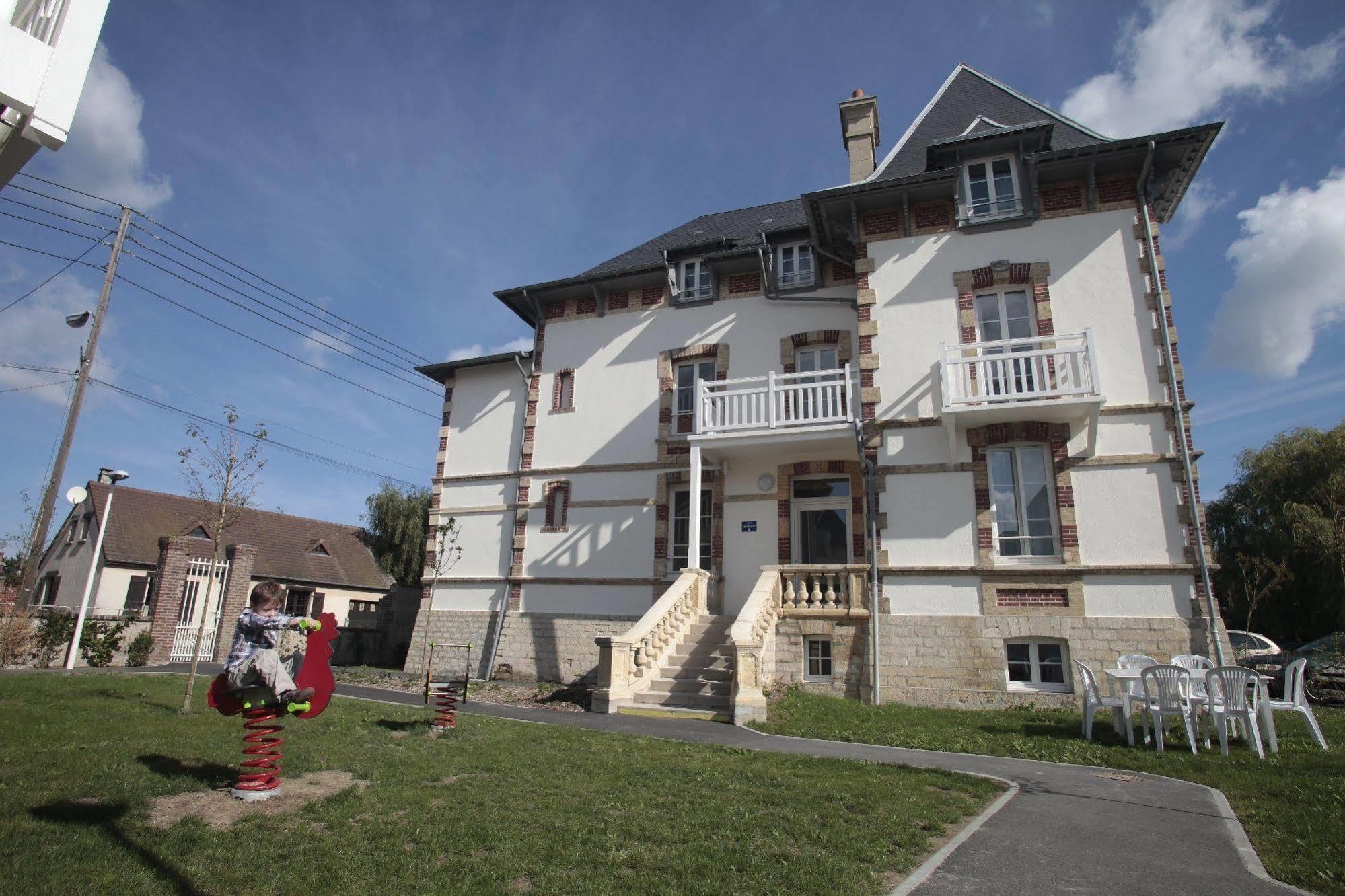 Résidence Odalys Le Domaine des Dunettes Cabourg Exterior foto